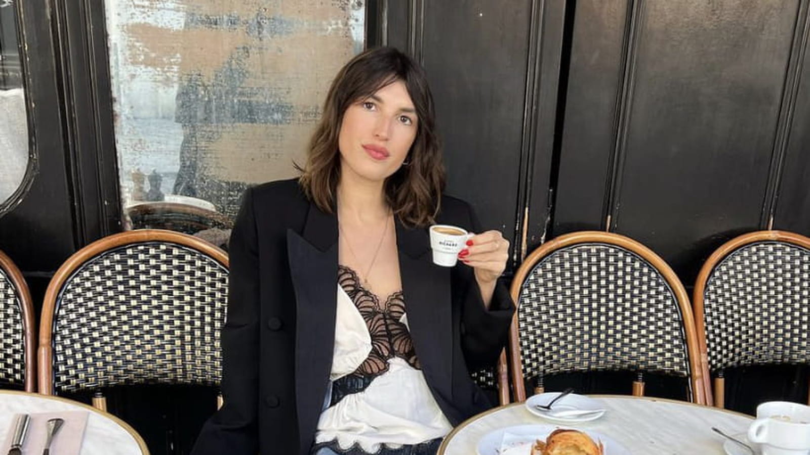 @jeannedamas