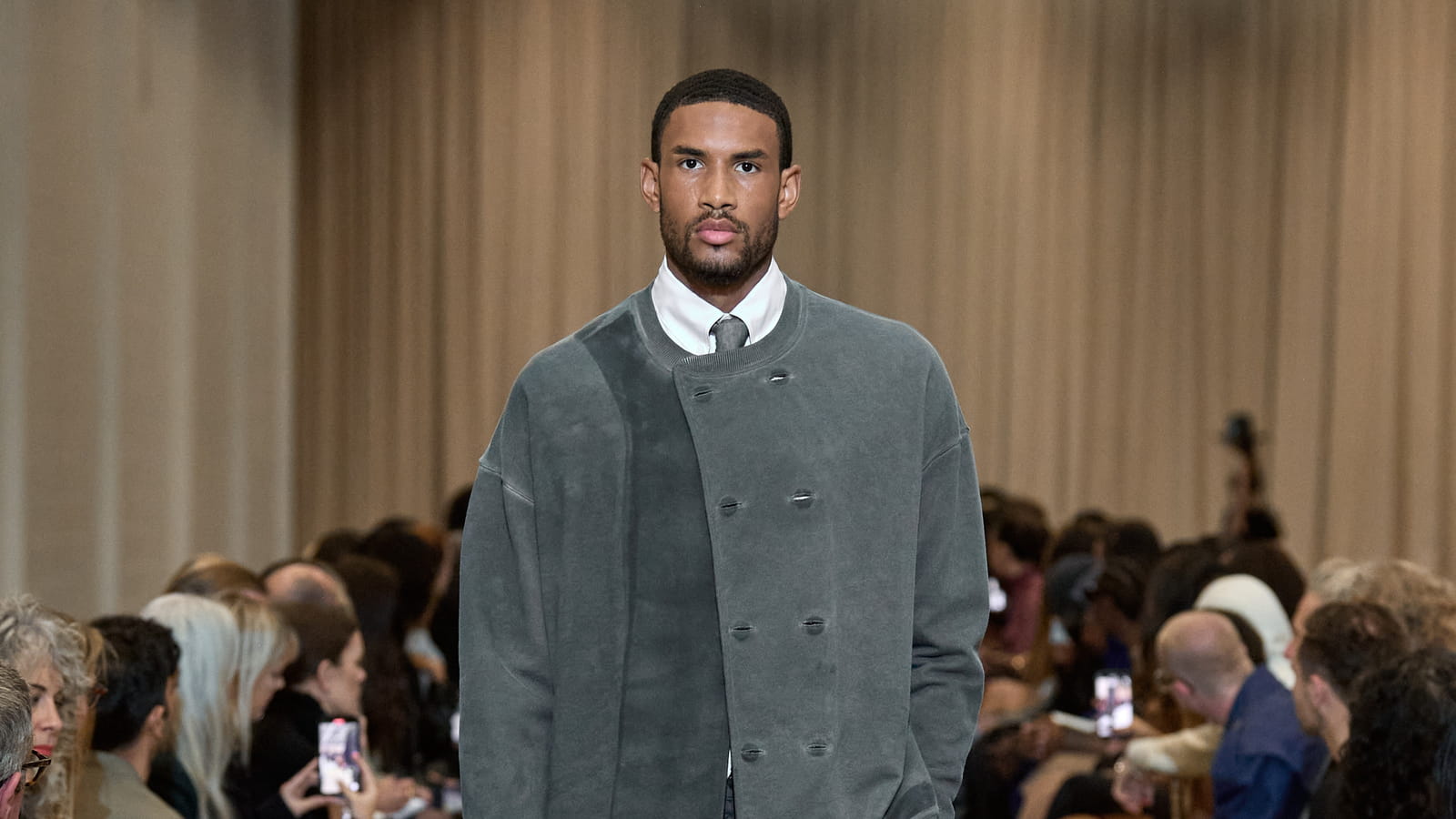 Look 40