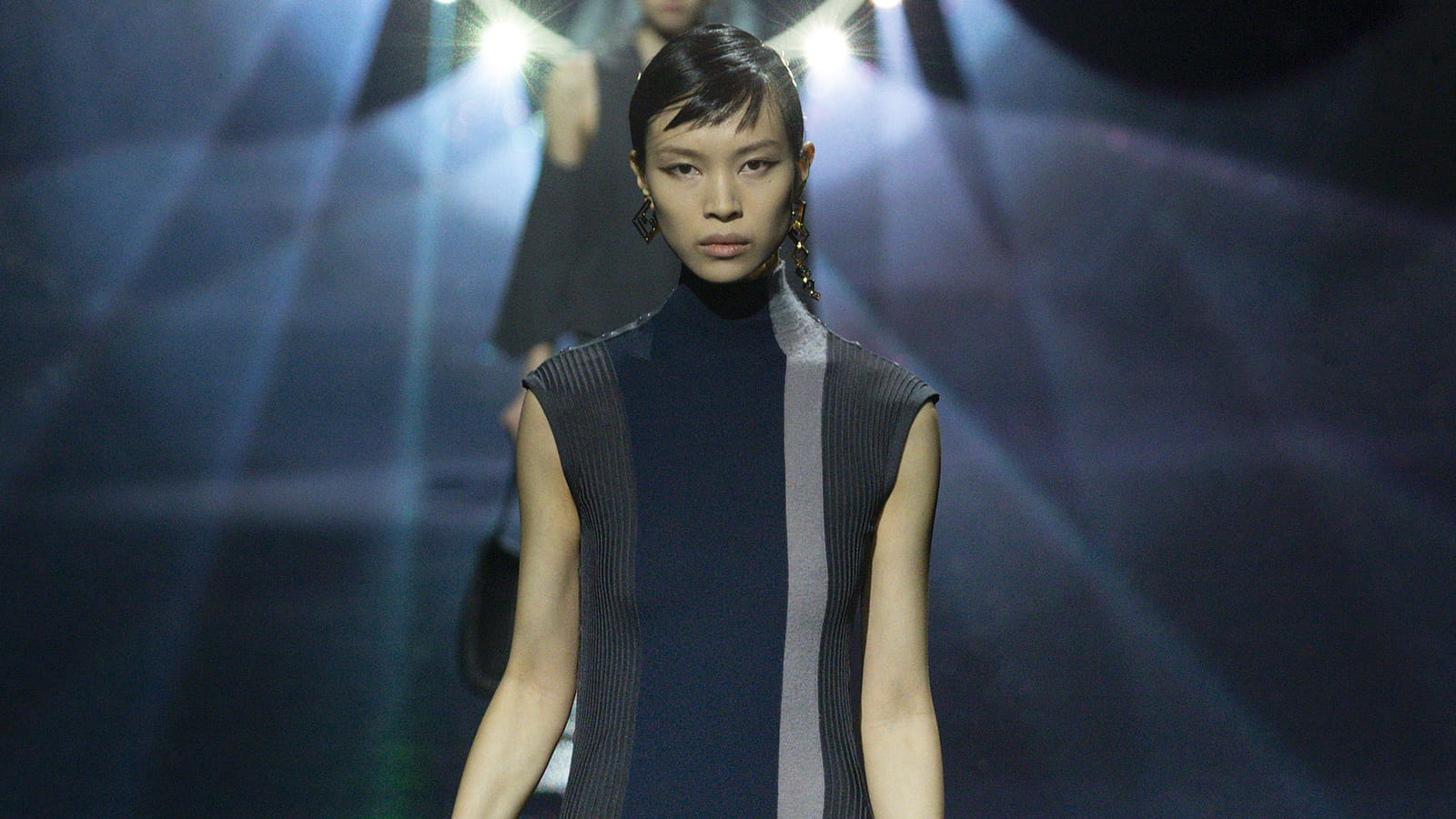 Look 5