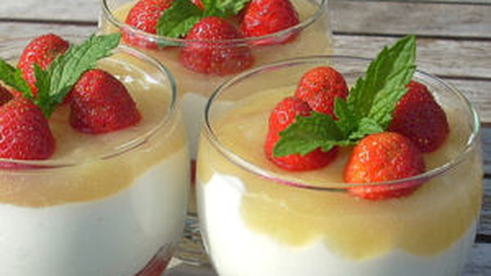 Verrine pommes fraises