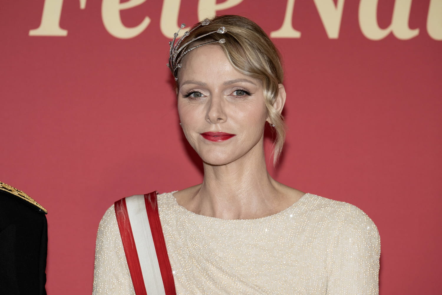 Validated by Charlene of Monaco and Angèle, this sparkling trend is the chic essential for this winter Validated by Charlene of Monaco and Angèle, this sparkling trend is the chic essential for this winter