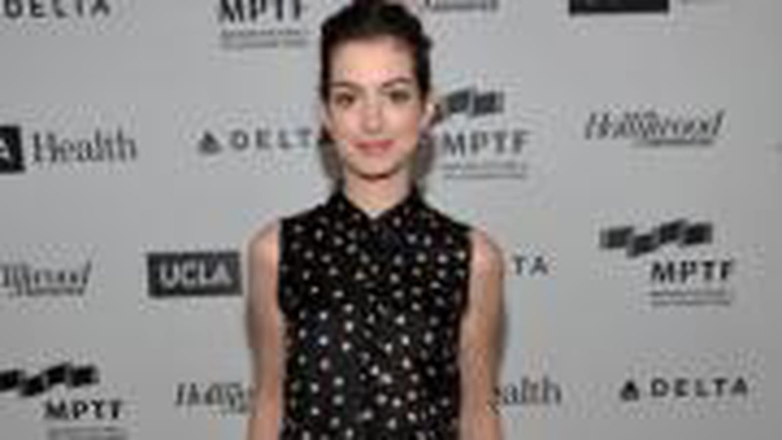 Anne Hathaway, radieuse