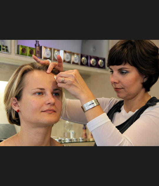 L'application du fond de teint