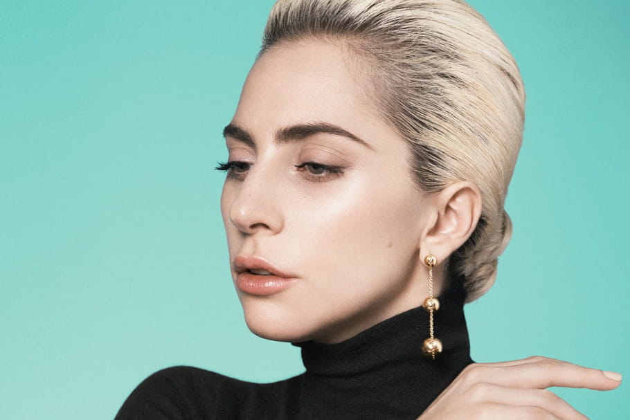 Lady Gaga joue la simplicité pour Tiffany & Co