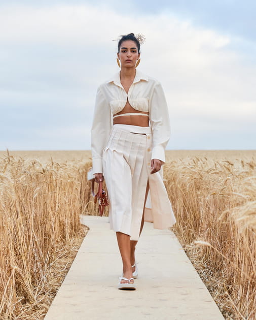 D&eacute;fil&eacute; Jacquemus printemps-&eacute;t&eacute; 2021, passage 5