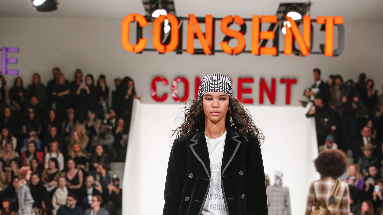 Look 35