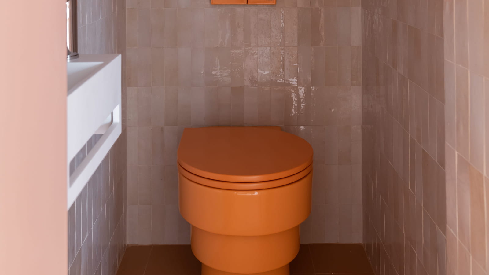 Cabinet de toilettes après