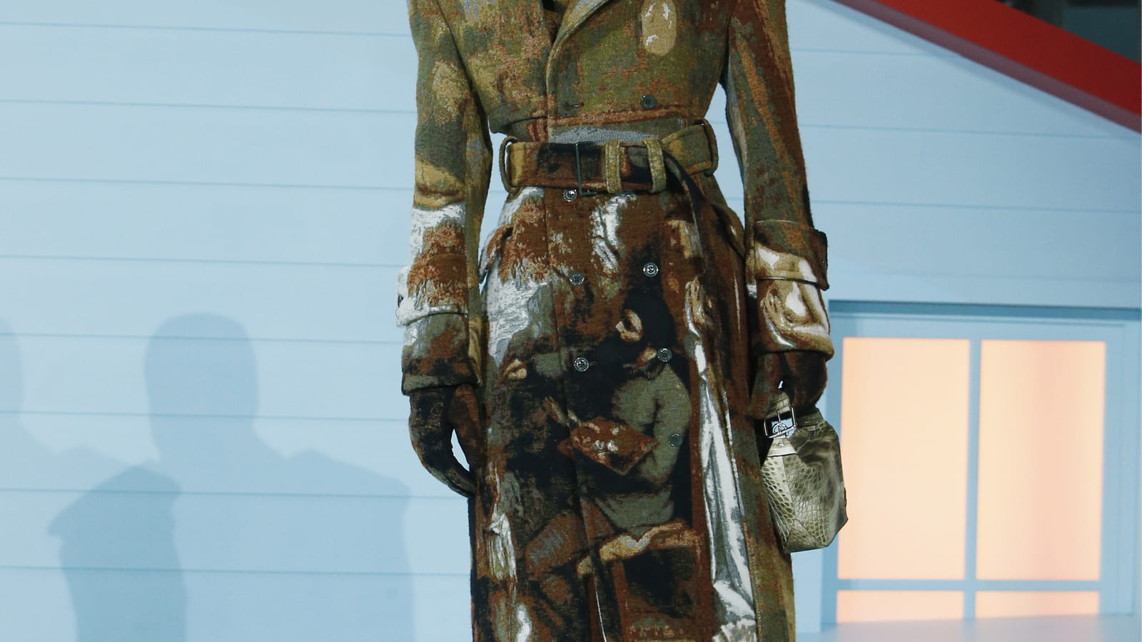 Look 19