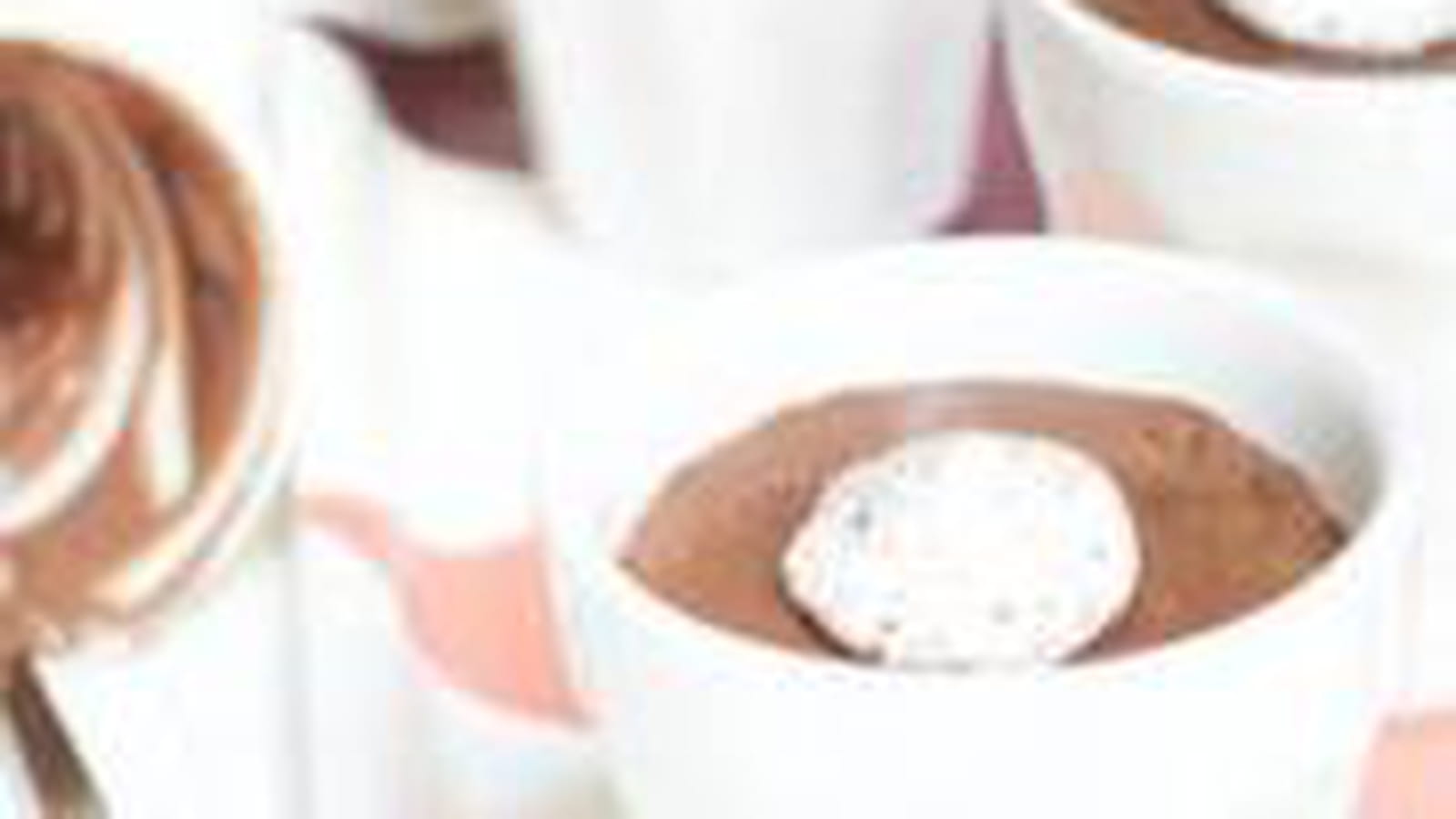 Crèmes chocolat et meringue