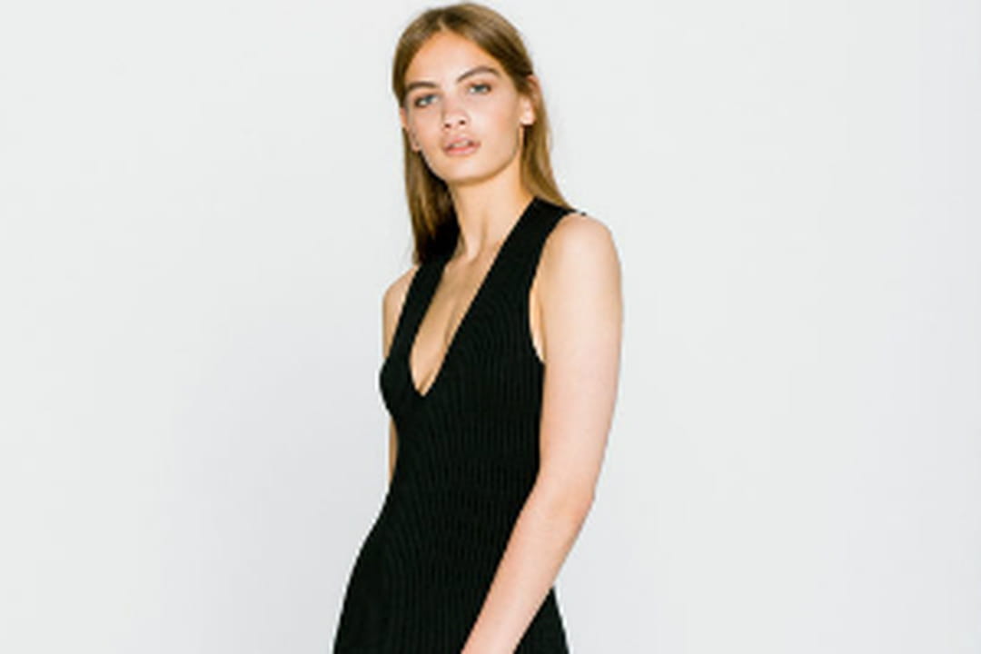 Robe col en V de Pull & Bear