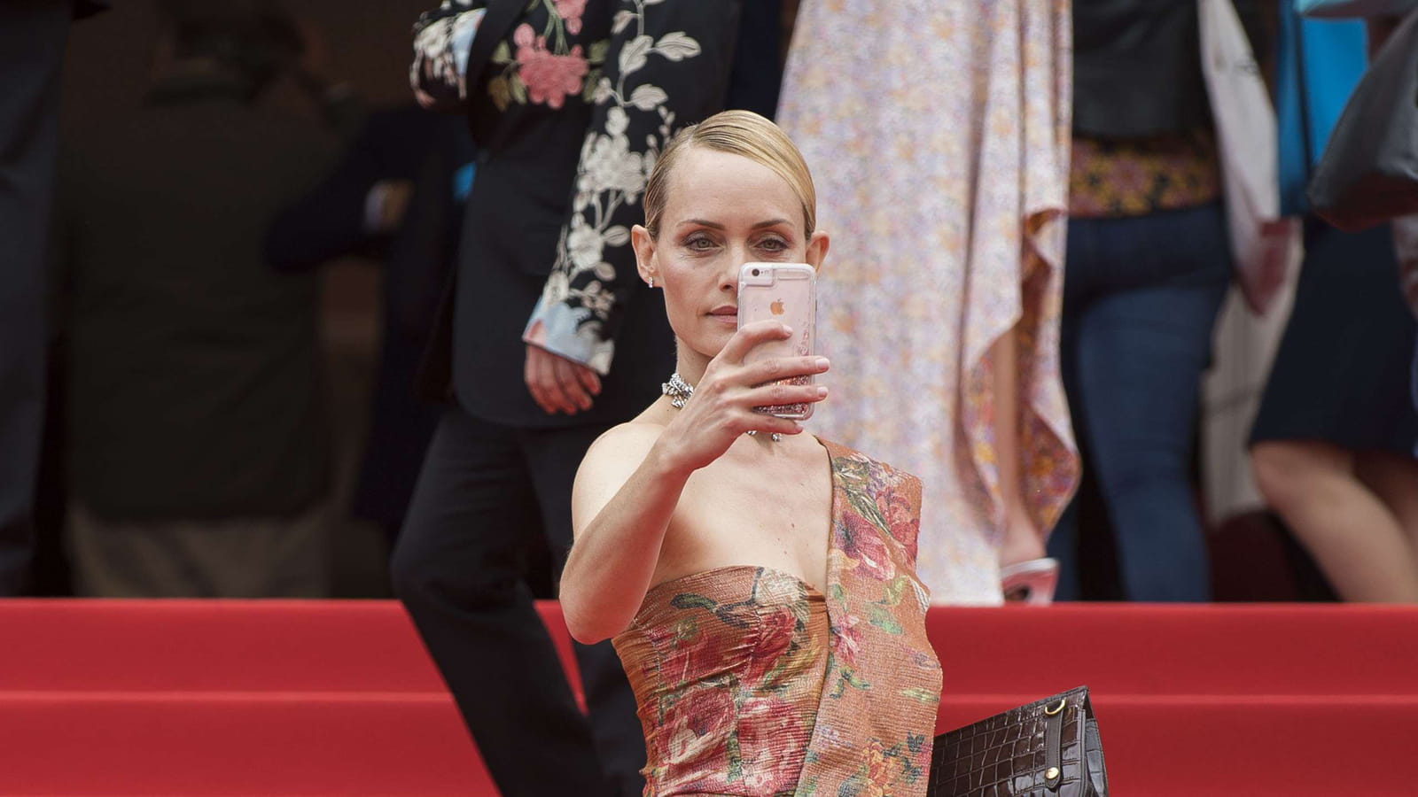 Amber Valletta