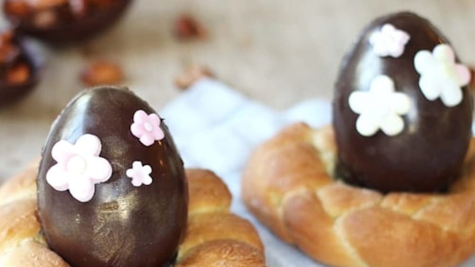 Oeufs de Pâques surprise