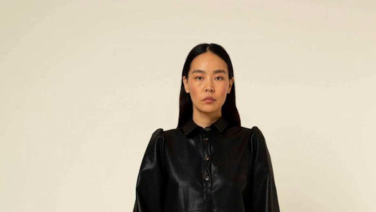 Robe noire Frnch