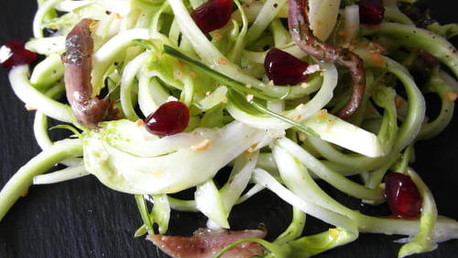 Salade de puntarelle ou chicorée de Catalogne