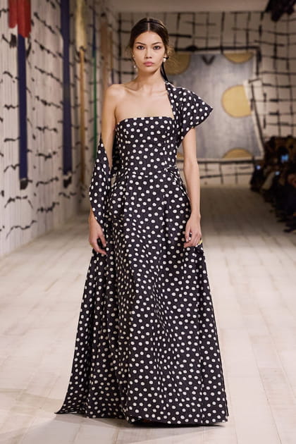 Look 59&nbsp;du d&eacute;fil&eacute;&nbsp;Dior haute couture&nbsp;printemps-&eacute;t&eacute; 2024