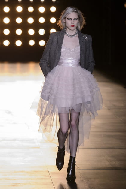 D&eacute;fil&eacute; Saint Laurent