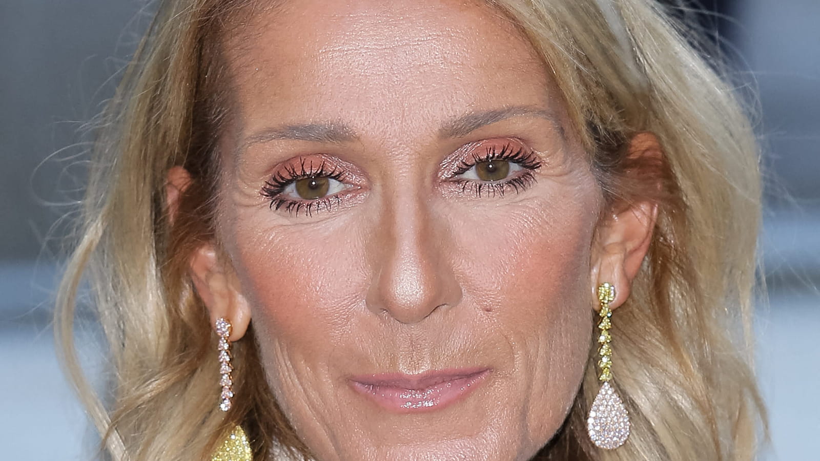 Céline Dion et son maquillage bronzy 