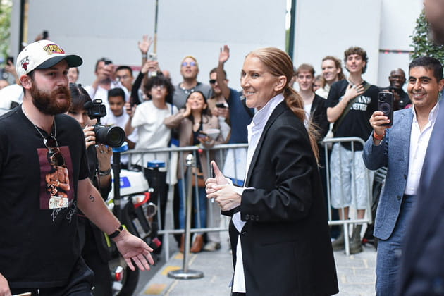 Céline Dion et son fils René-Charles : duo acclamé par la foule à Paris