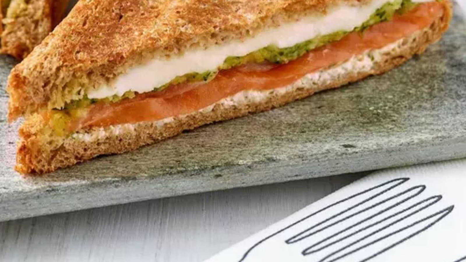 Croque-monsieur au saumon et mozzarella