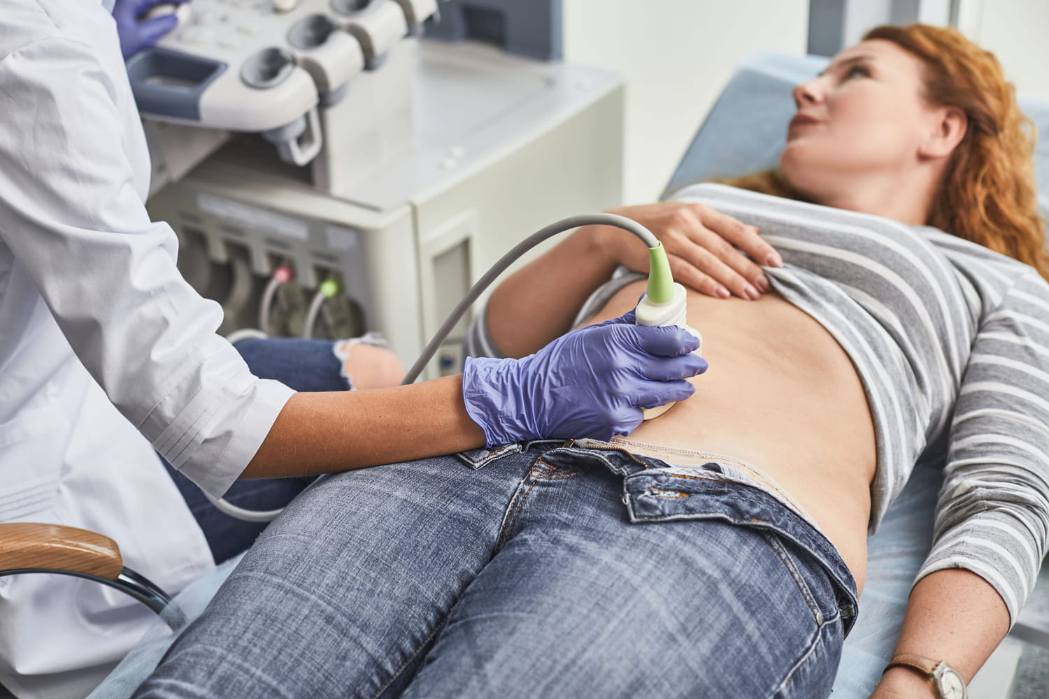 Echographie de datation : quand la faire, à quoi sert-elle ?