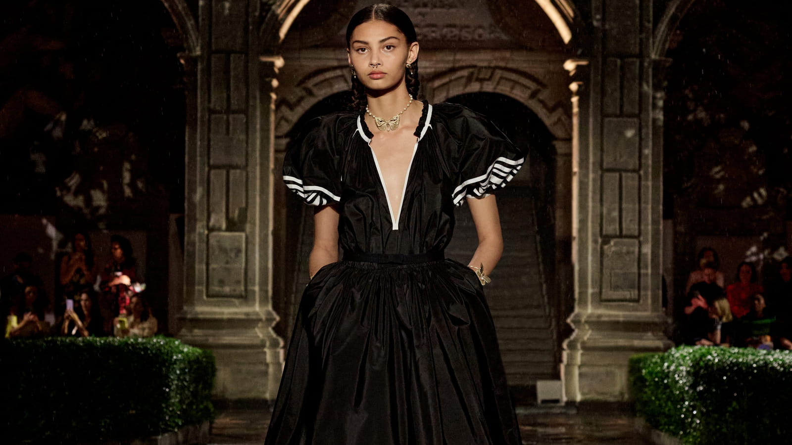 Look 52