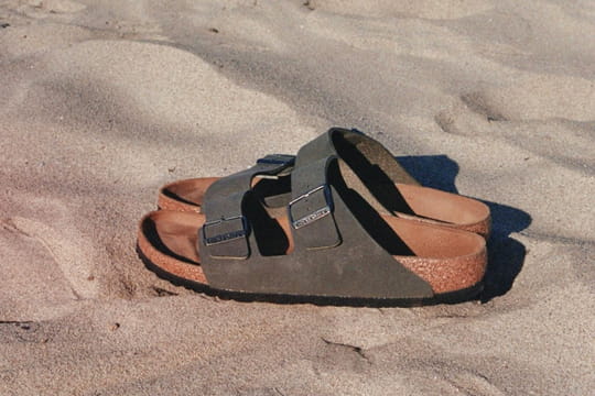 Vos Birkenstock f&eacute;tiches sont us&eacute;es&nbsp;? Voici l'astuce pour les retrouver comme neuves - et c'est tr&egrave;s facile
