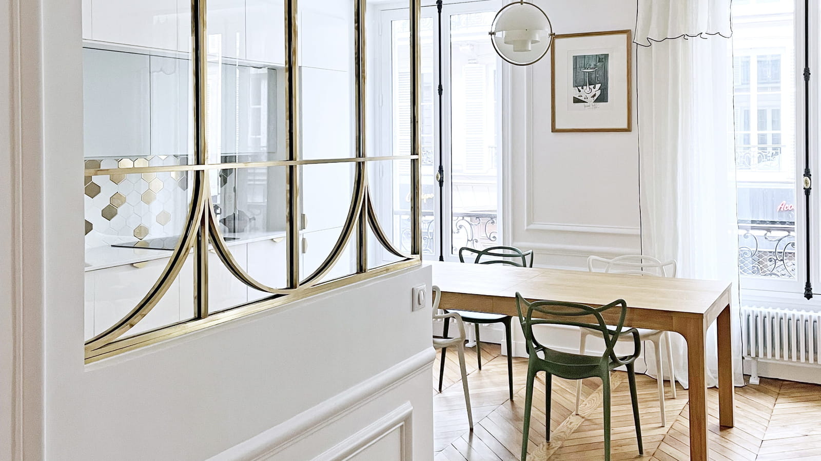 Salle à manger après