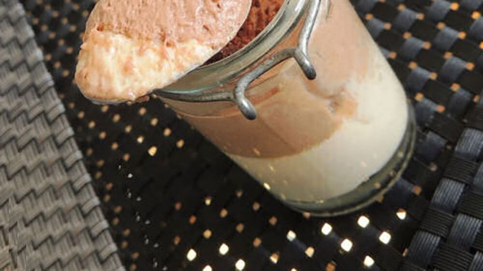 Bavarois chocolat et praliné en verrines