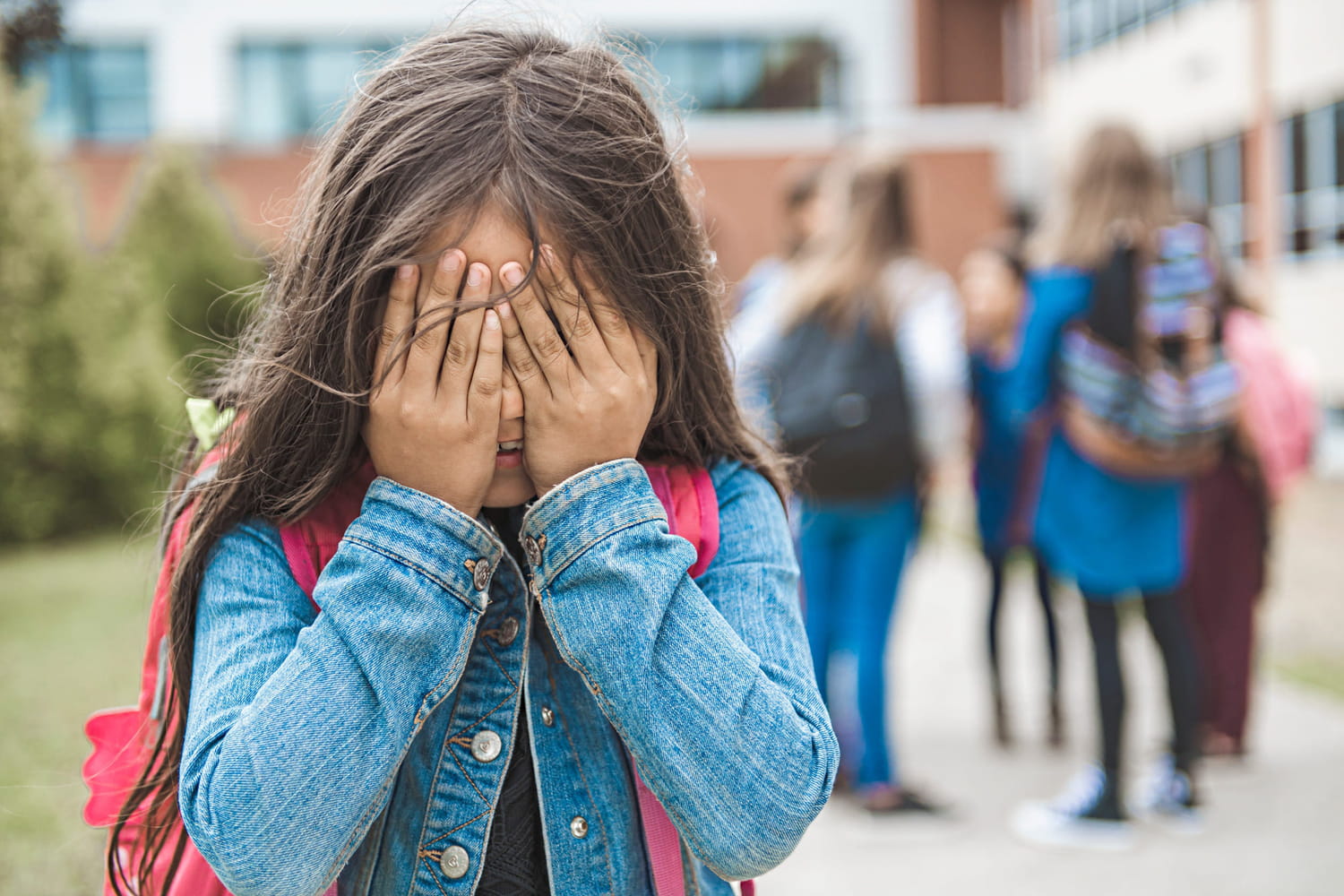 My child refuses to go to school: is it a school phobia?