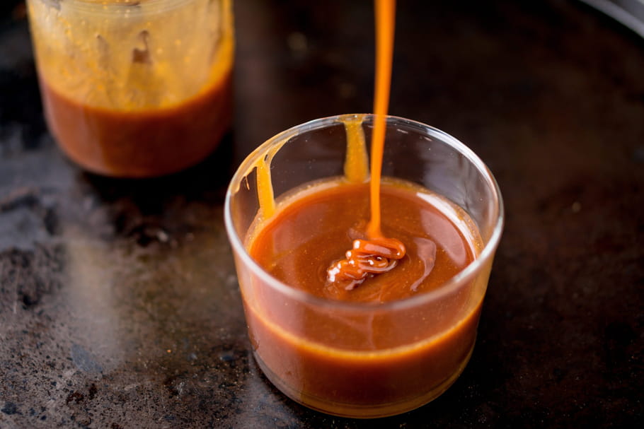 Comment garder le caramel liquide ?