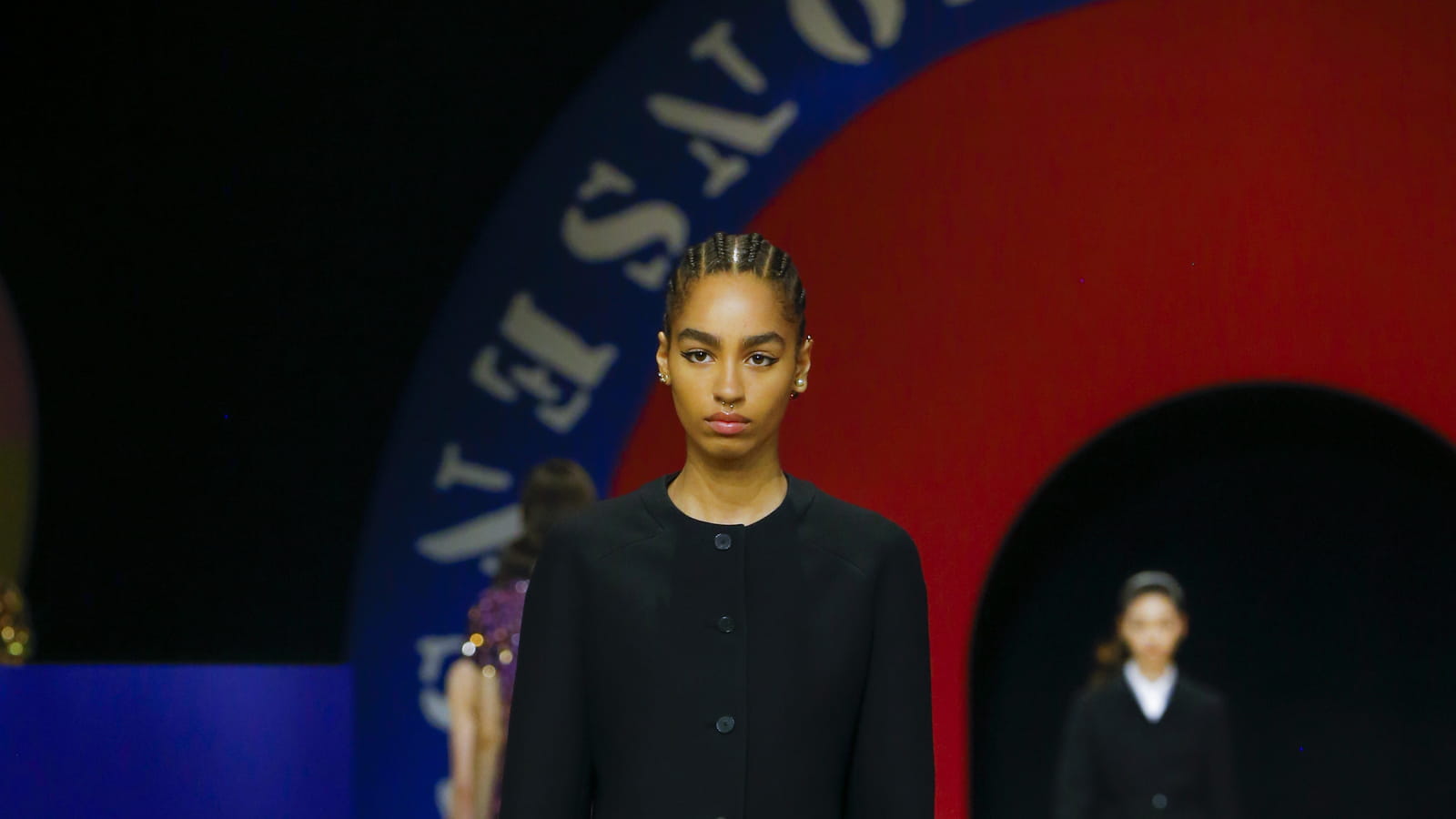Look 25