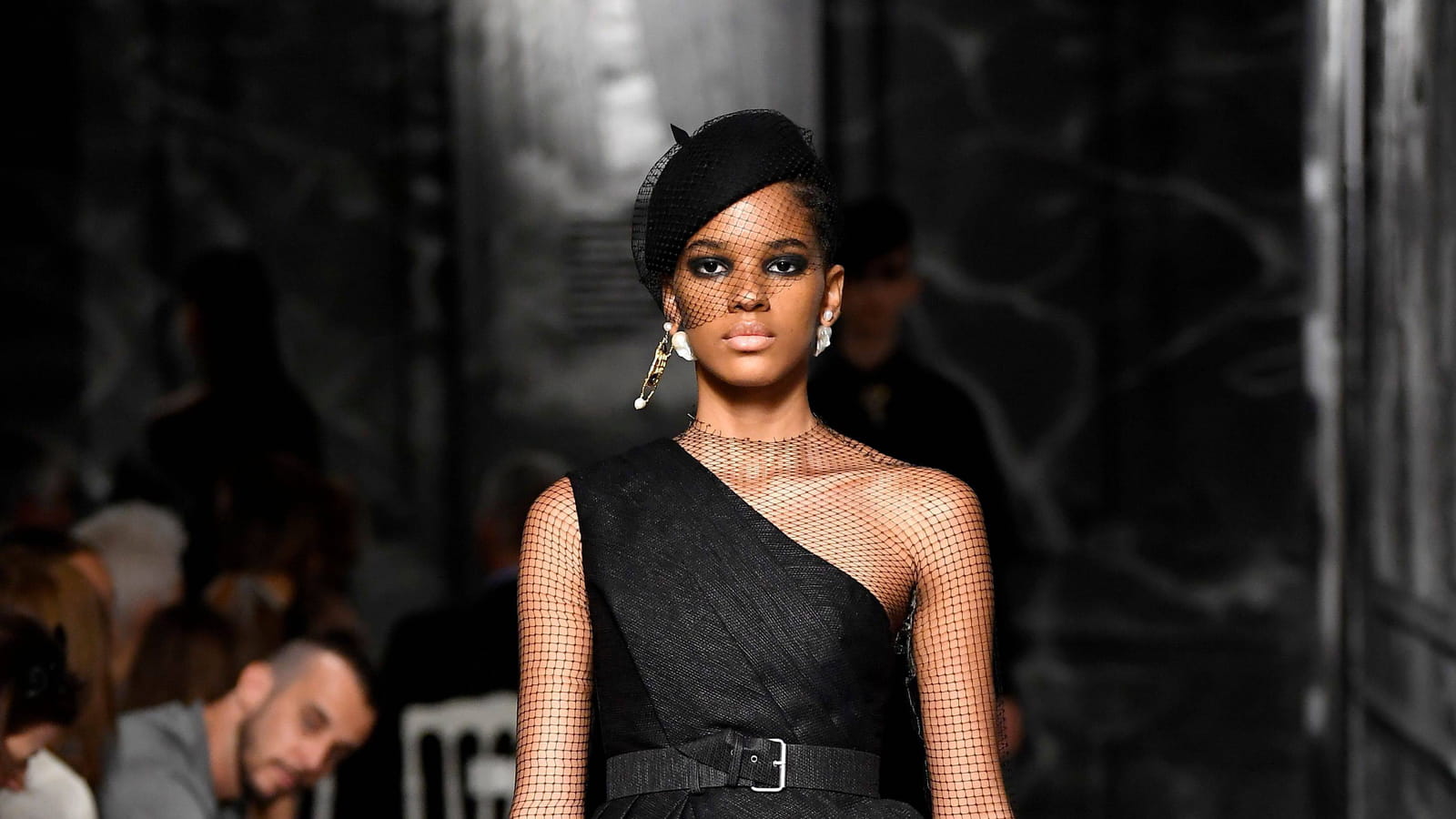 Look 26