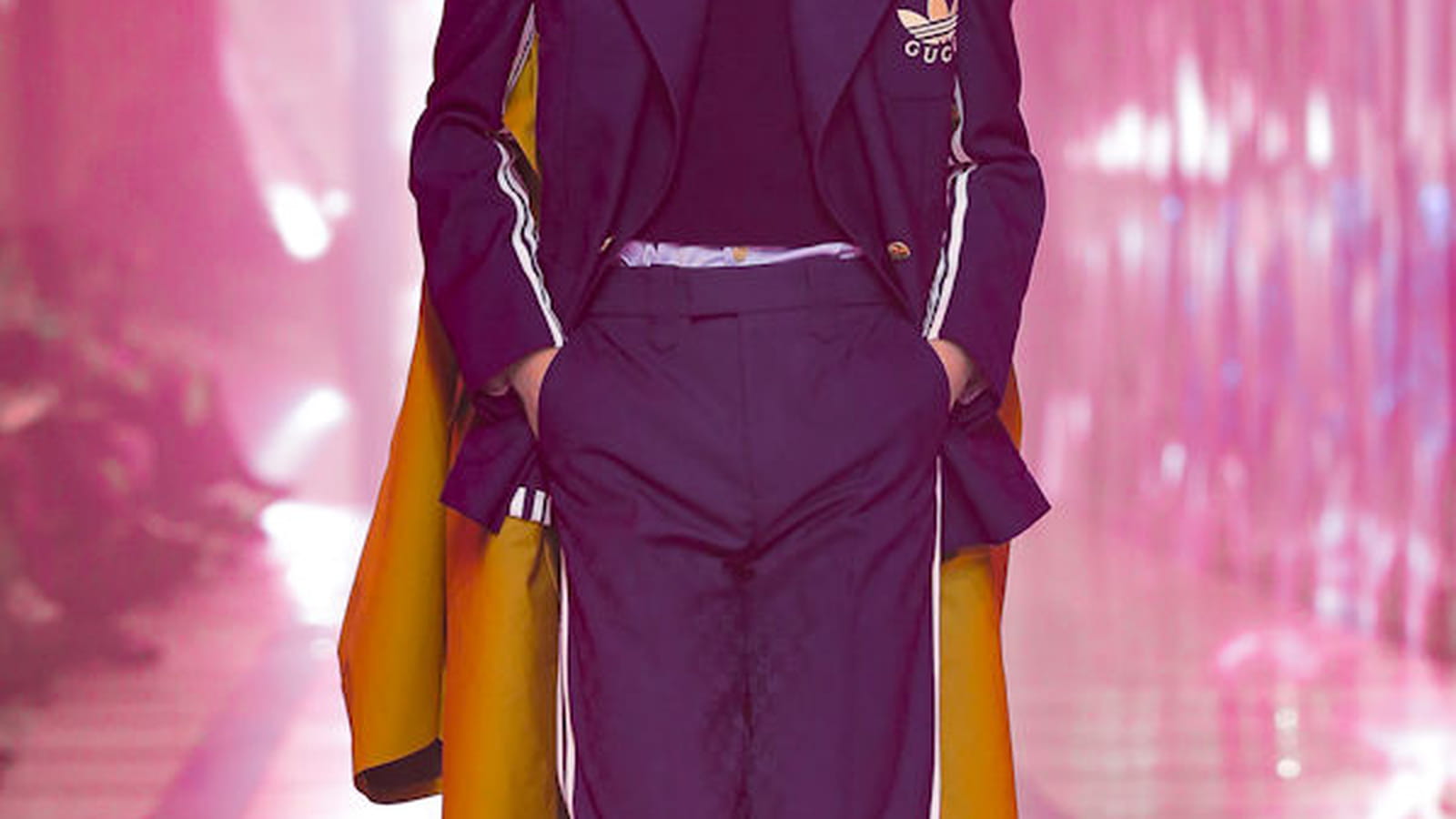 Look 18