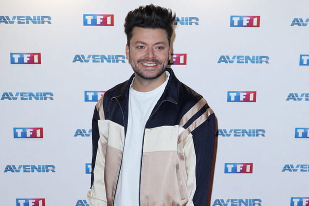 Kev' Adams, l'humoriste coinc&eacute; dans l'enfance est de signe Cancer