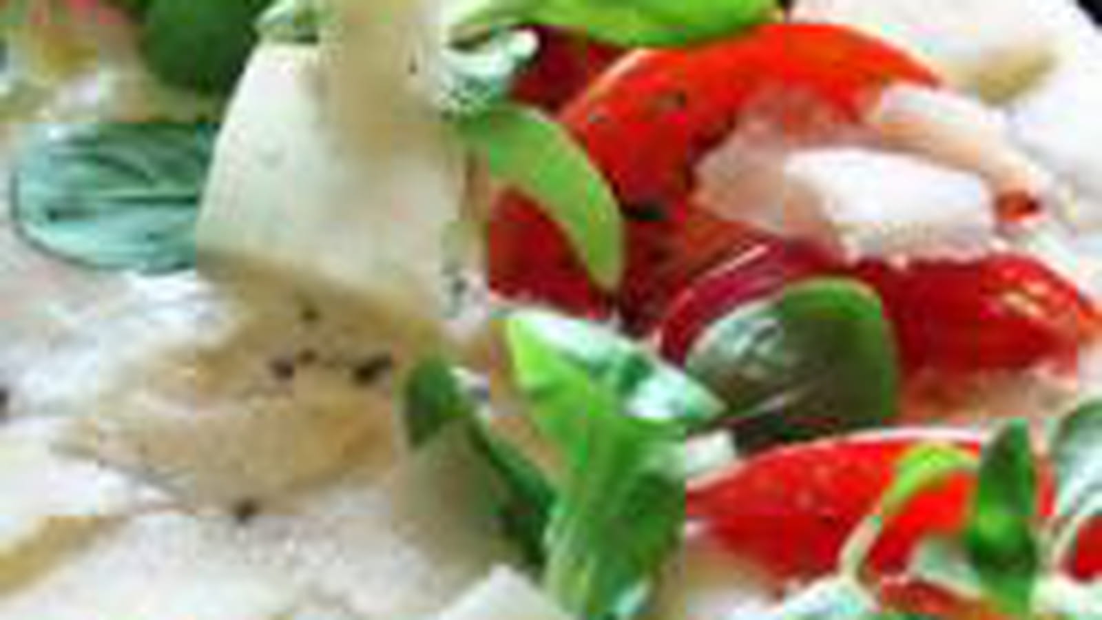 Pizza à la ricotta, tomates et mozzarella