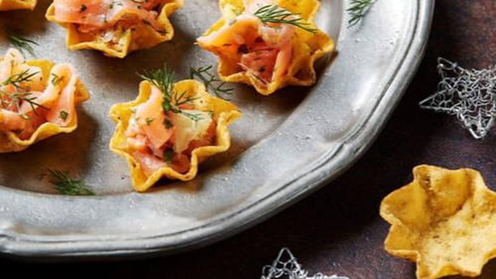 Tortilla Bowls au saumon et aux agrumes