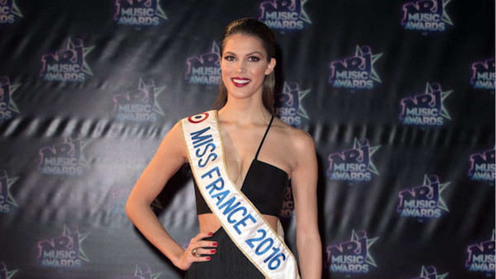 Iris Mittenaere le 12 novembre 2016