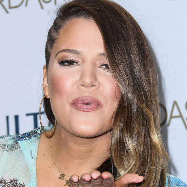 Khloe : kiss from the Kardashian