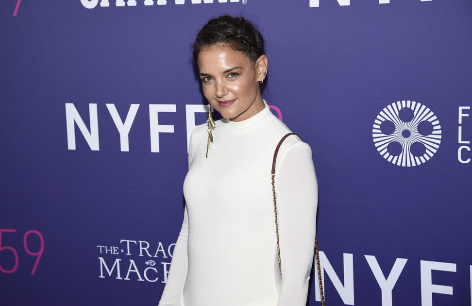 Le teint glowy de Katie Holmes