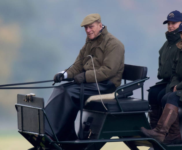 Prince Philip tient les r&ecirc;nes