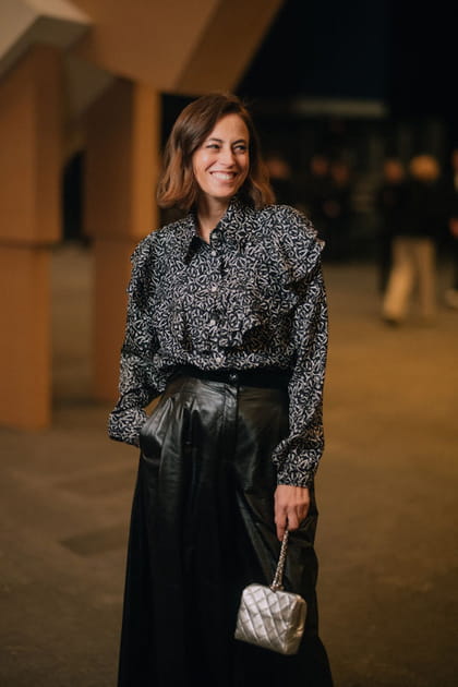 Anne Berest au d&eacute;fil&eacute; Chanel