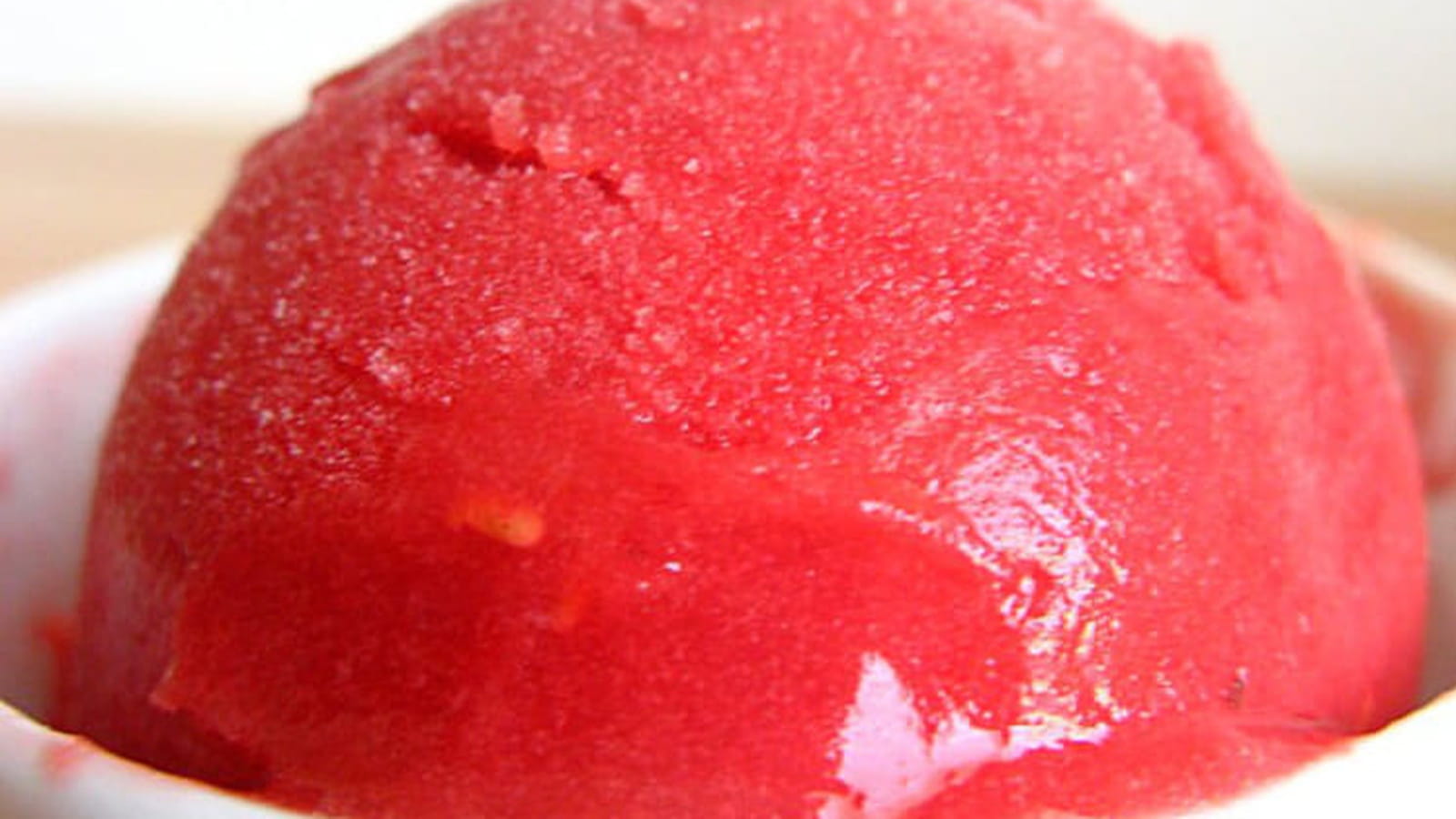 Sorbet à la groseille, framboise et mangue