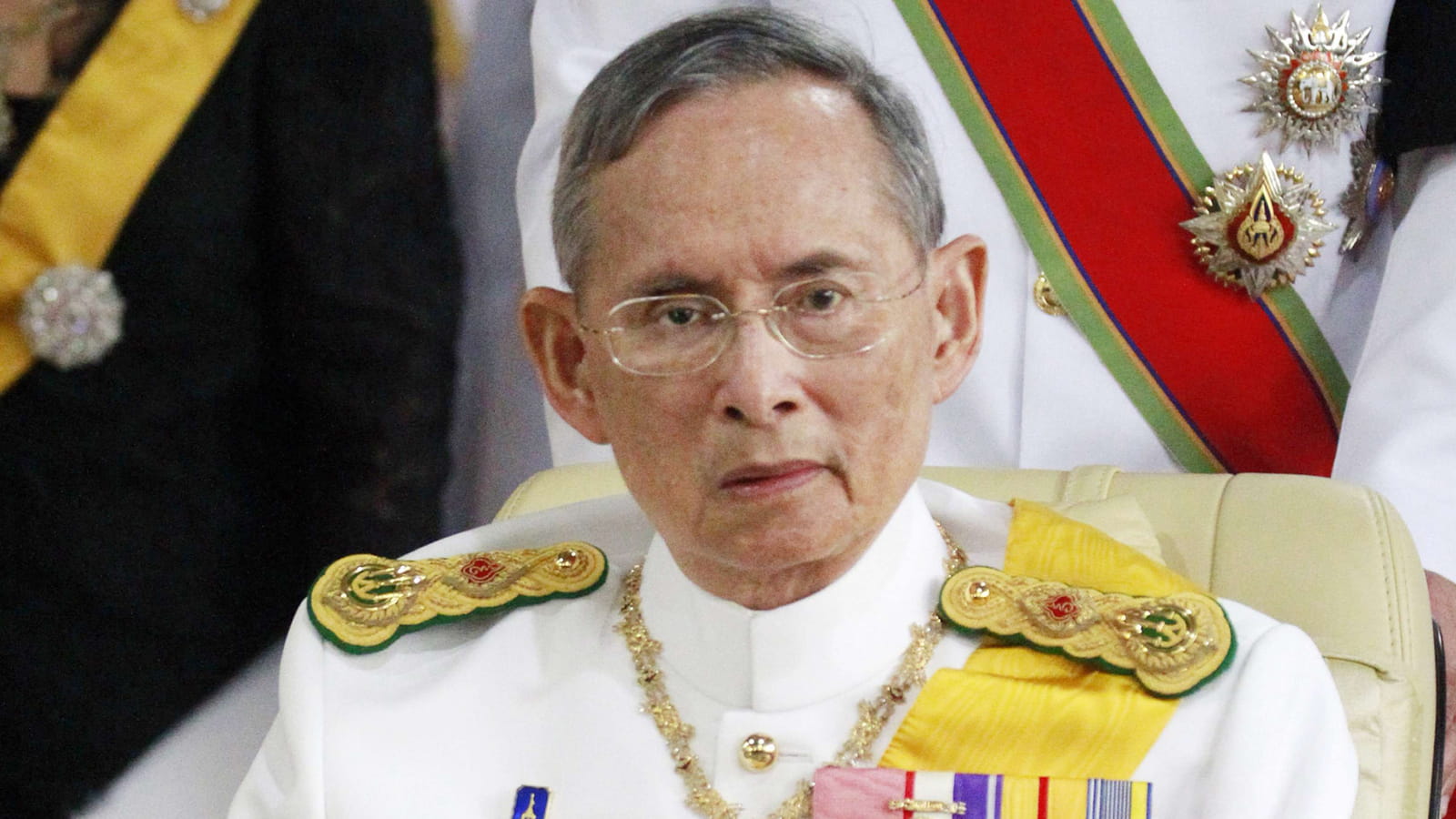 Le roi Bhumibol de Thaïlande