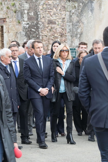 Recueillis, &agrave; Oradour-sur-Glane