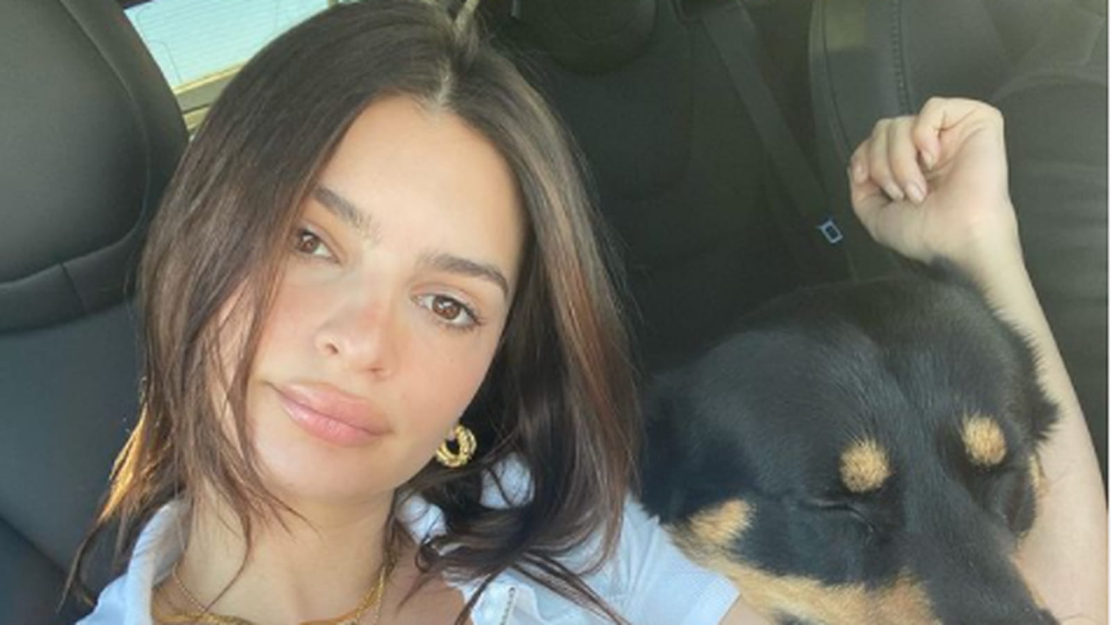 Emily Ratajkowski