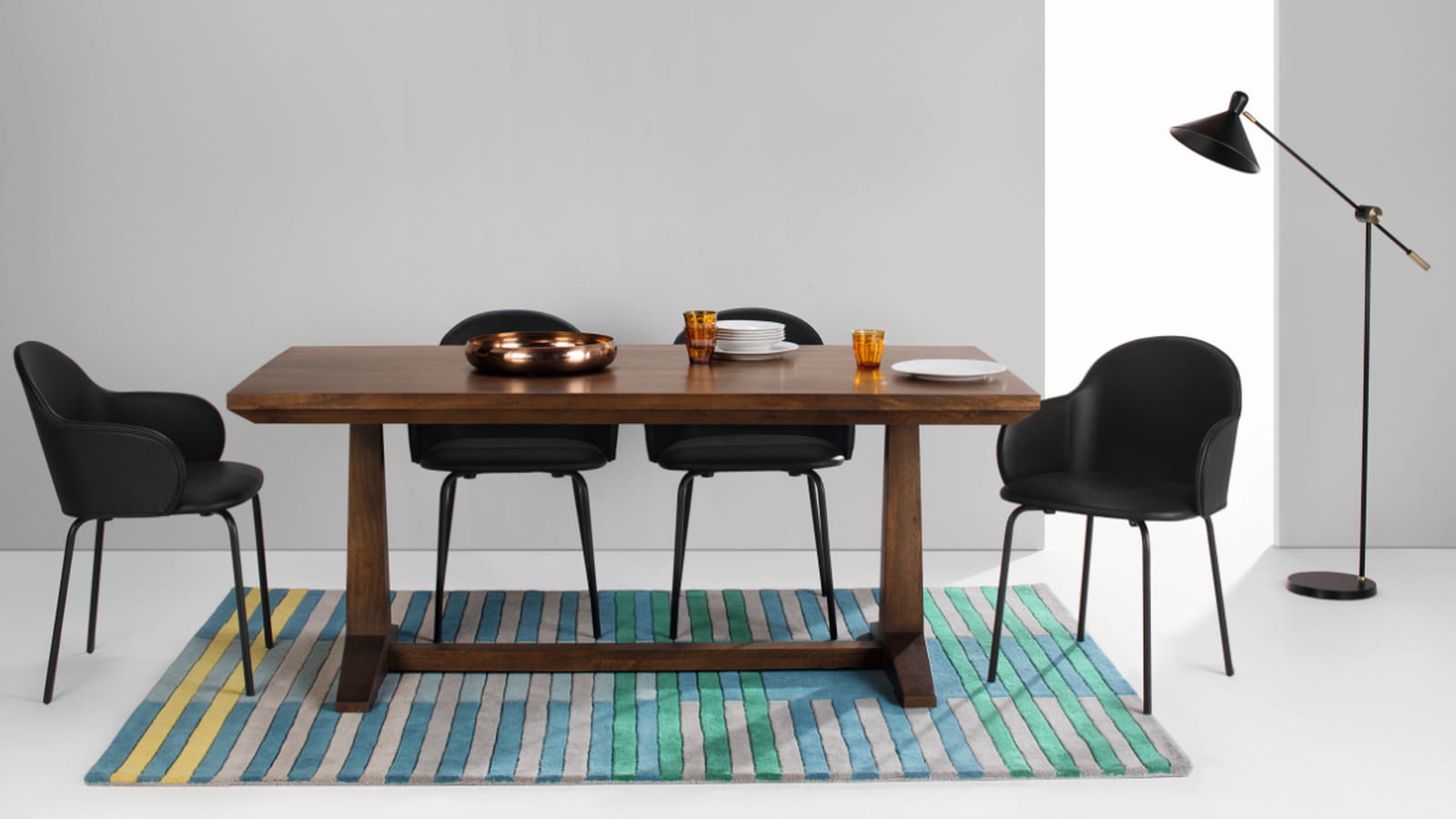 Table Anderson Made.com
