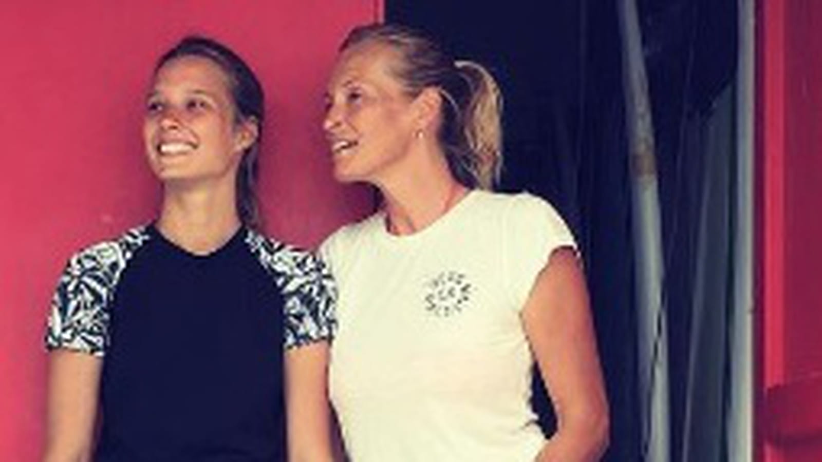 Estelle Lefébure et Ilona Smet