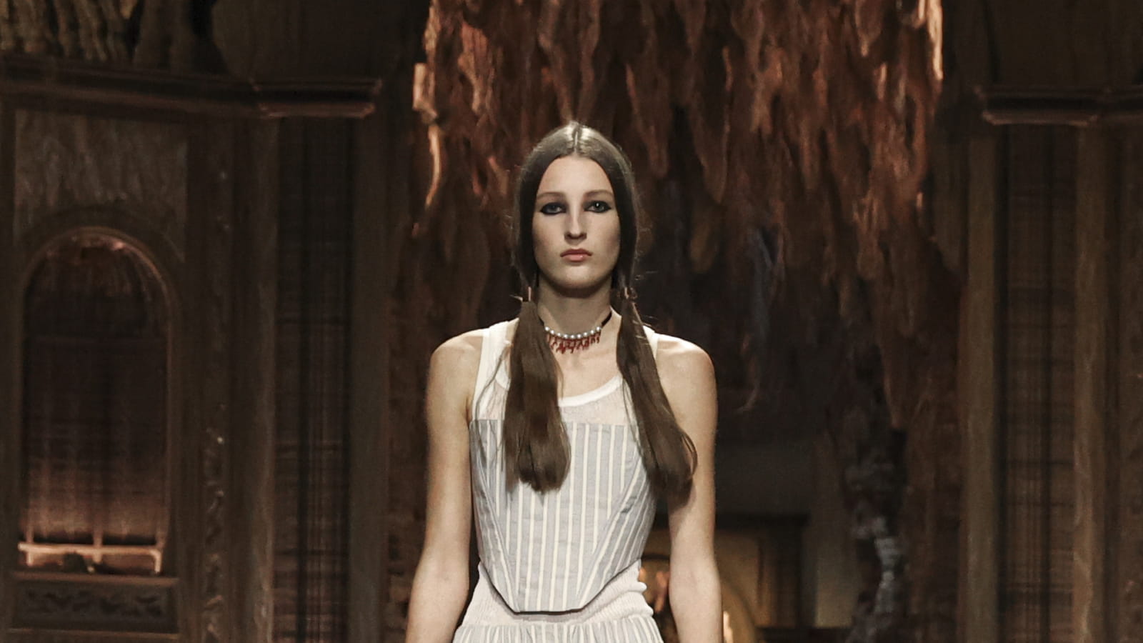 Look 56