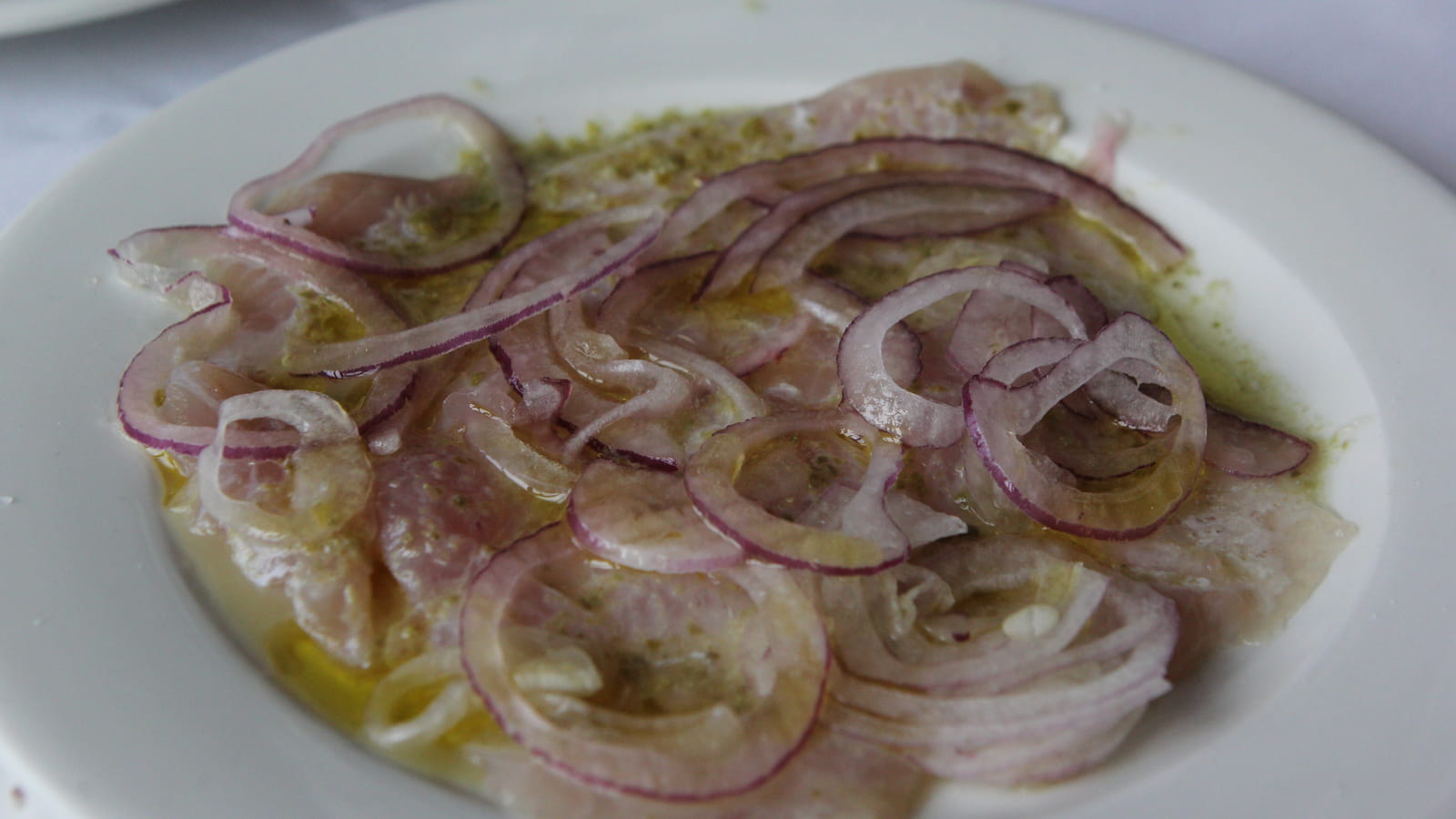 Ceviche de sériole, amandes