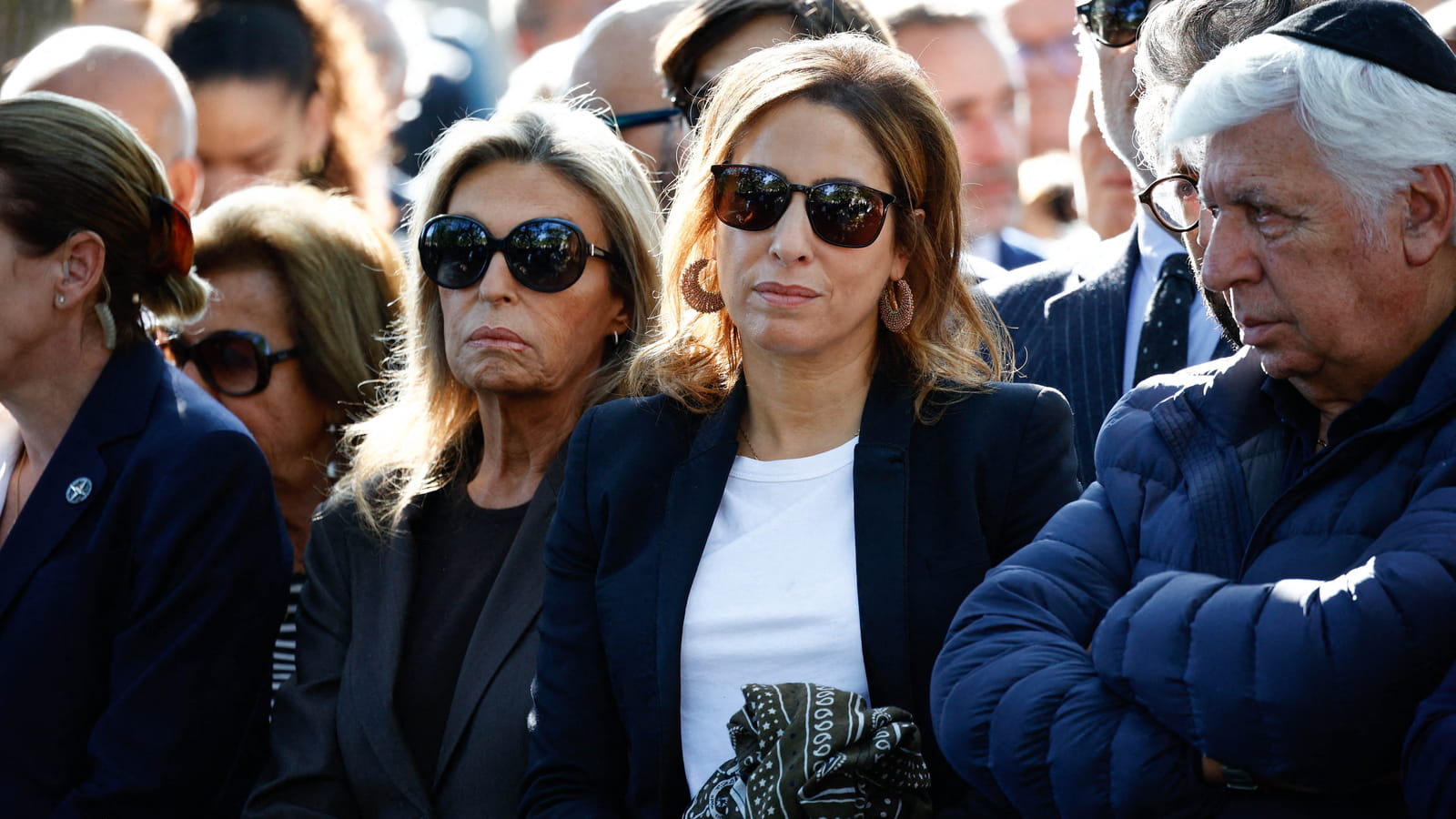 Léa Salamé bouleversée